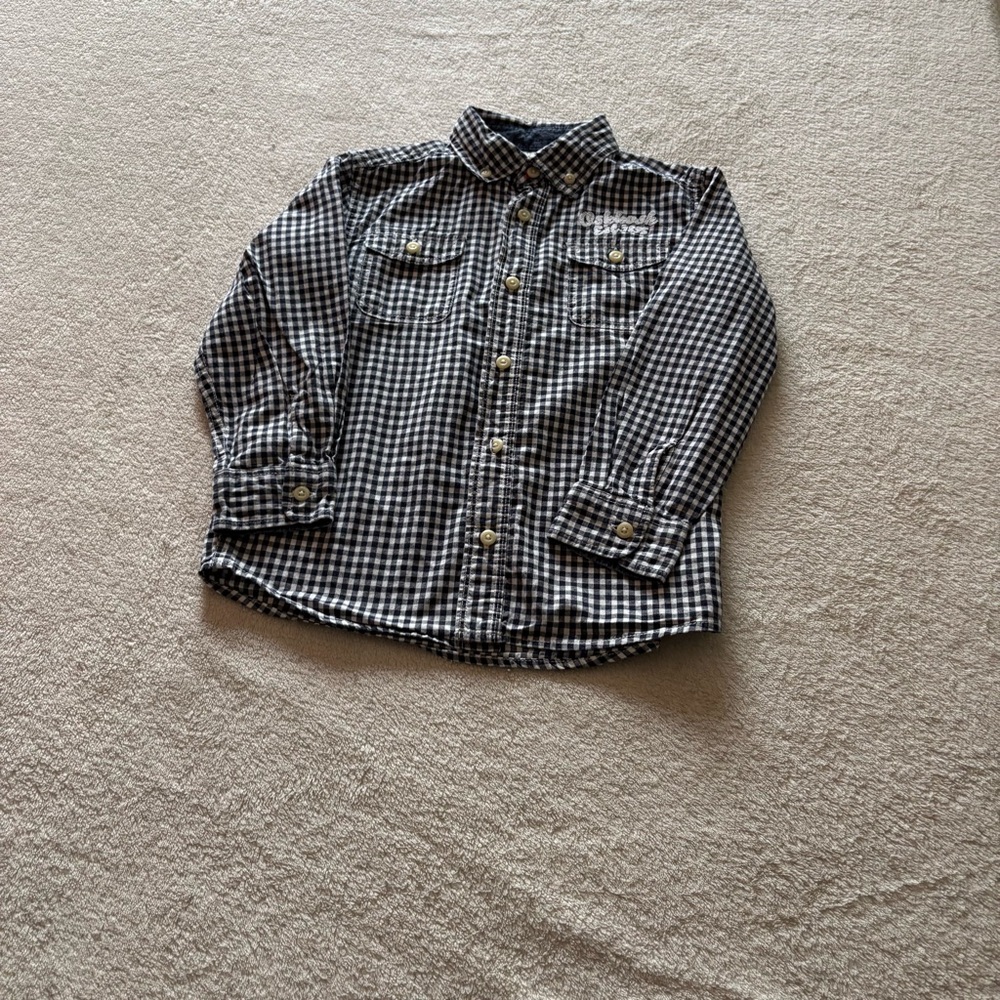 Oshkosh B’gosh boys  gingham black/white long sleeves button down shirt size 6